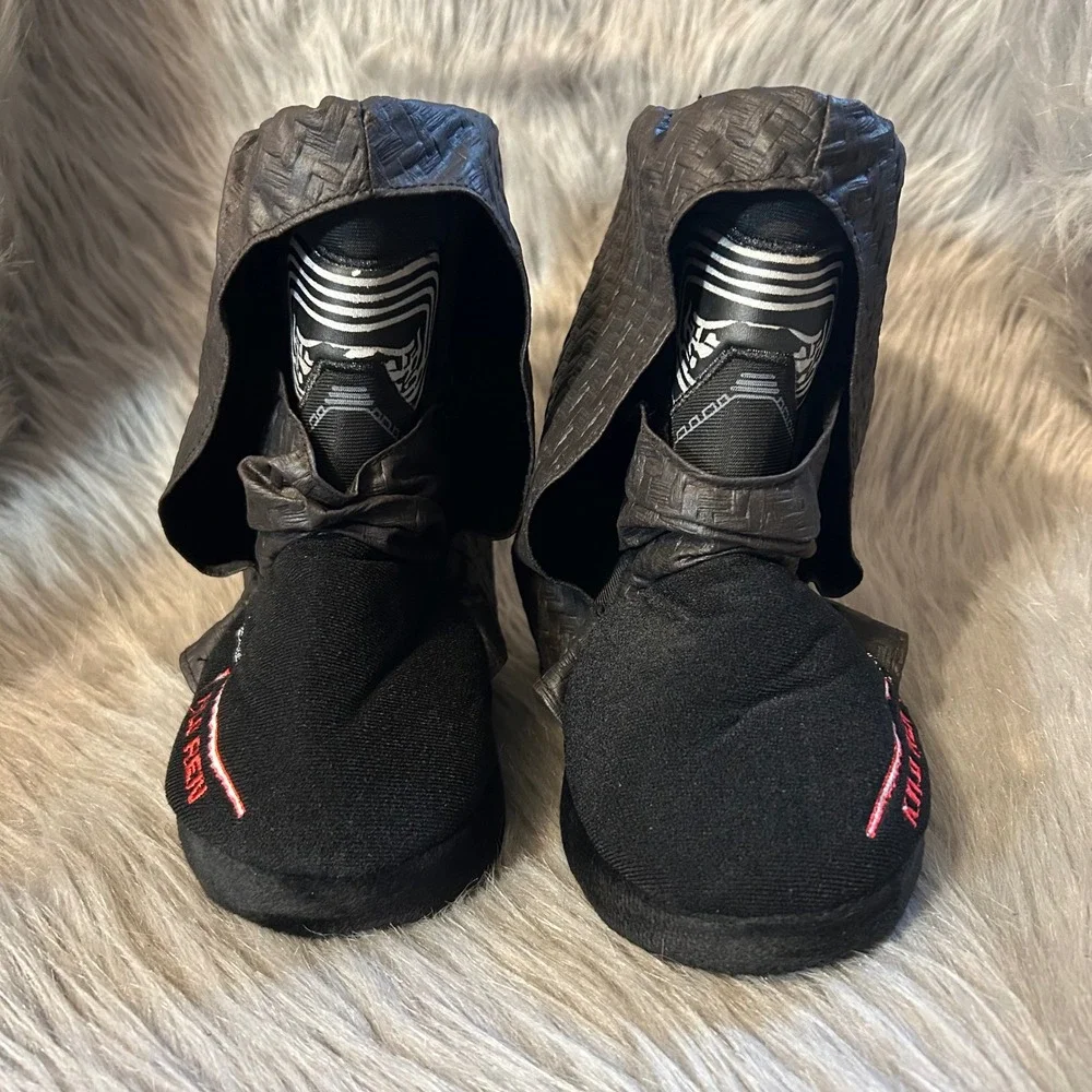 Star Wars Kylo Ren Boot Slippers Toddler Boy Size Small 9/10 Black Booties Shoes